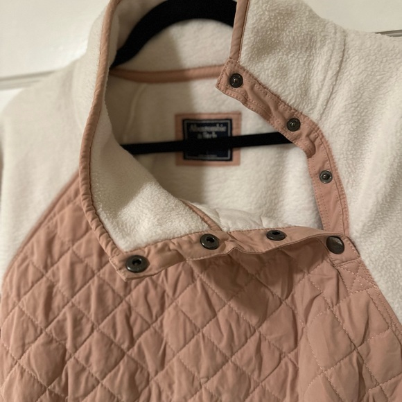 Abercrombie & Fitch Asymmetrical Snap Up Fleece Sweatshirt - Picture 8 of 8